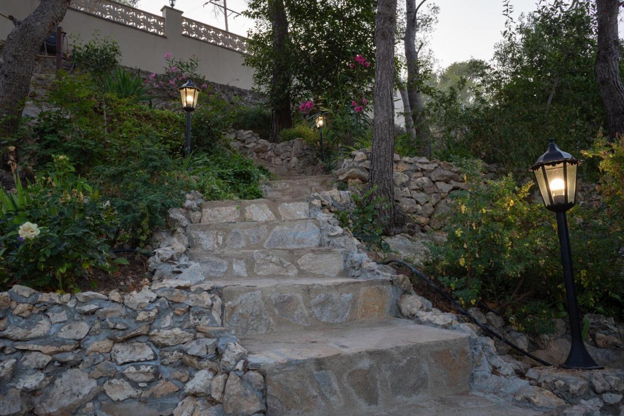 Willa Silom House Sant Pere De Ribes Zewnętrze zdjęcie