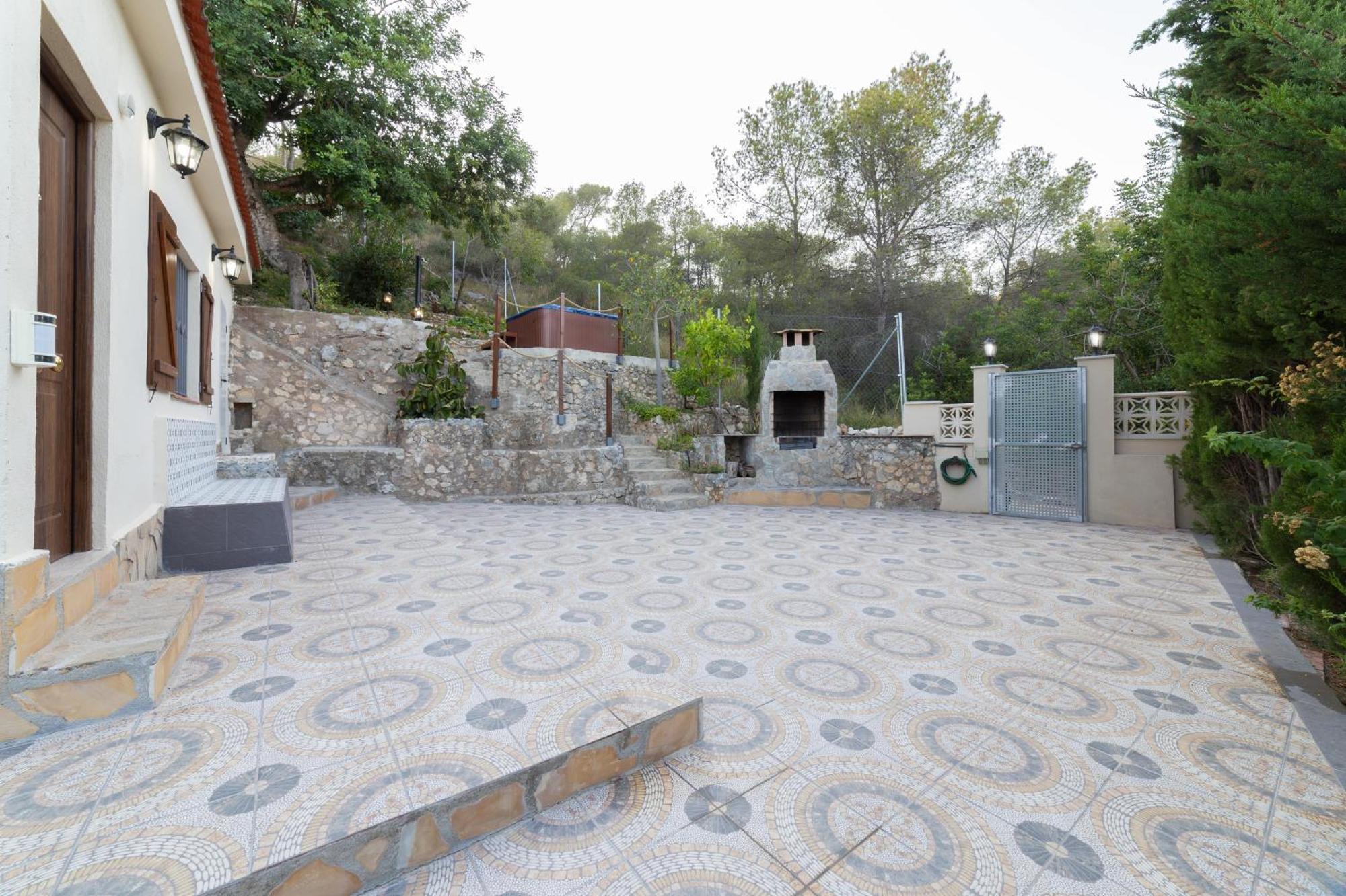 Willa Silom House Sant Pere De Ribes Zewnętrze zdjęcie